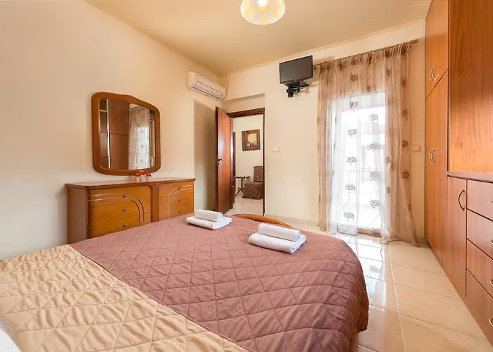 Natura House Ialysos (Rhodes)