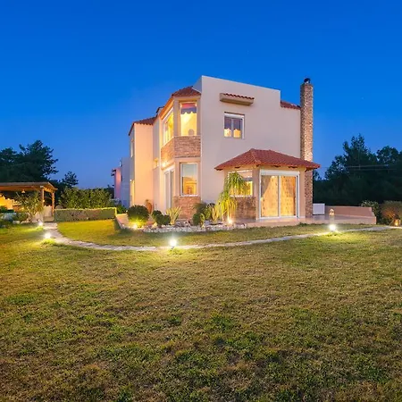 빌라 Natura House *