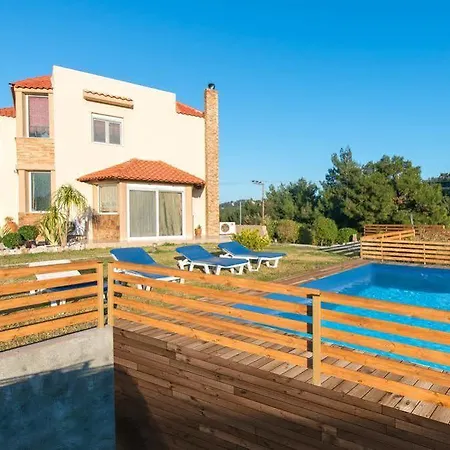 Natura House *